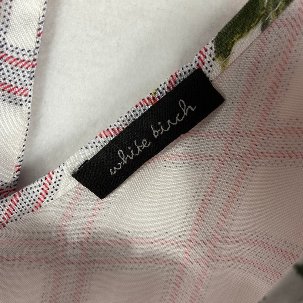 White Birch Floral Top Size Large - Picture 6 of 9